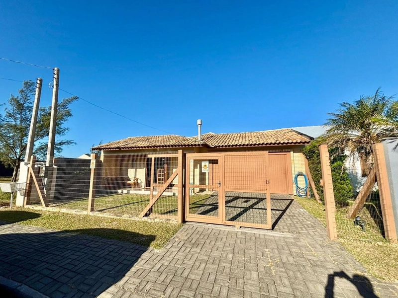 Linda Casa com Piscina em Xangri-Lá!: 30ª foto da galeria de imagens do imóvel
