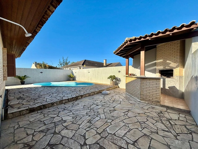 Linda Casa com Piscina em Xangri-Lá!: 22ª foto da galeria de imagens do imóvel