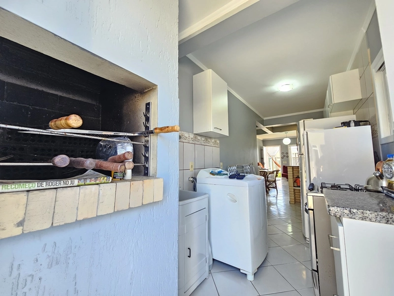 SUA CASA NA PRAIA,  EM RAINHA DO MAR!: 6ª foto da galeria de imagens do imóvel