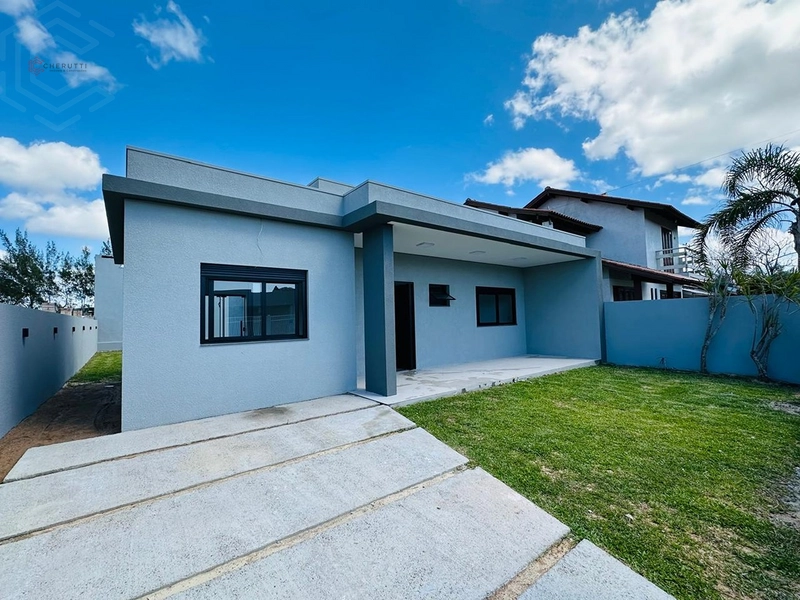 Casa com Piscina, Suíte e Living Integrado – Semi-Mobiliada!: 2ª foto da galeria de imagens do imóvel
