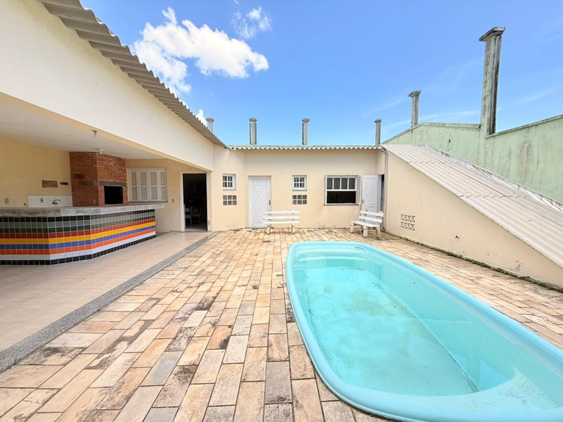 Casa Charmosa e Espaçosa a Venda, com 3 Dormitórios e 2 Banheiros!: 8ª foto da galeria de imagens do imóvel
