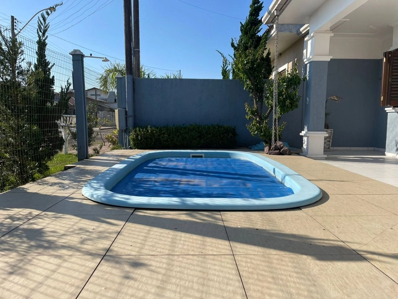 Casa à venda em Atlântida Sul - Osório/RS: 1ª foto da galeria de imagens do imóvel