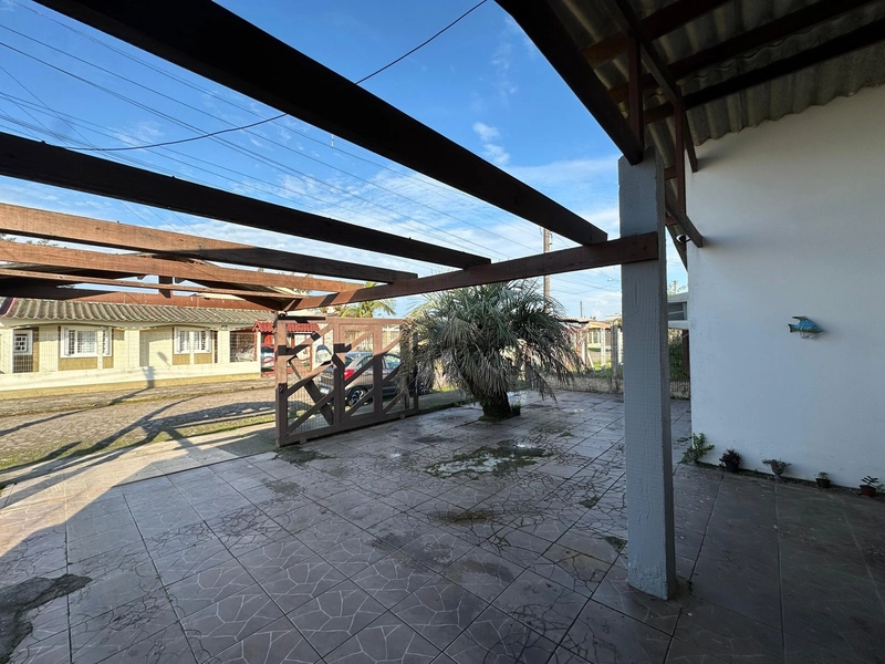 Casa Semi-mobiliada com 5 Dormitórios em Excelente Localização!: 2ª foto da galeria de imagens do imóvel