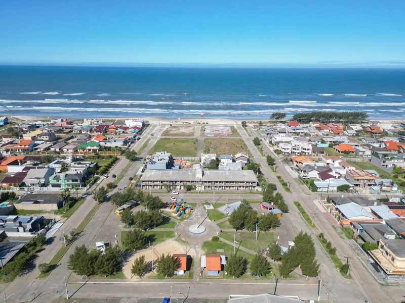 Casa á venda Mobiliada com Terreno 882m²: 15ª foto da galeria de imagens do imóvel
