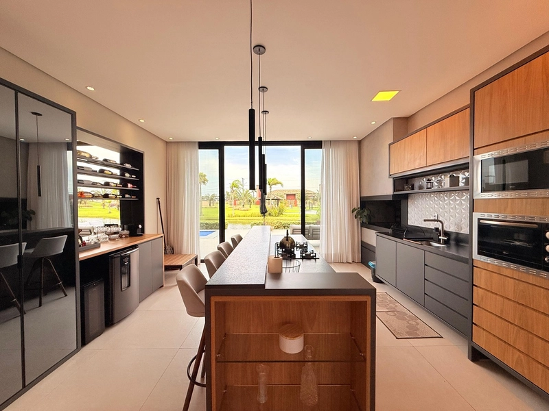 Casa de Alto Padrão com Vista para o Lago e 4 Suítes!: 15ª foto da galeria de imagens do imóvel