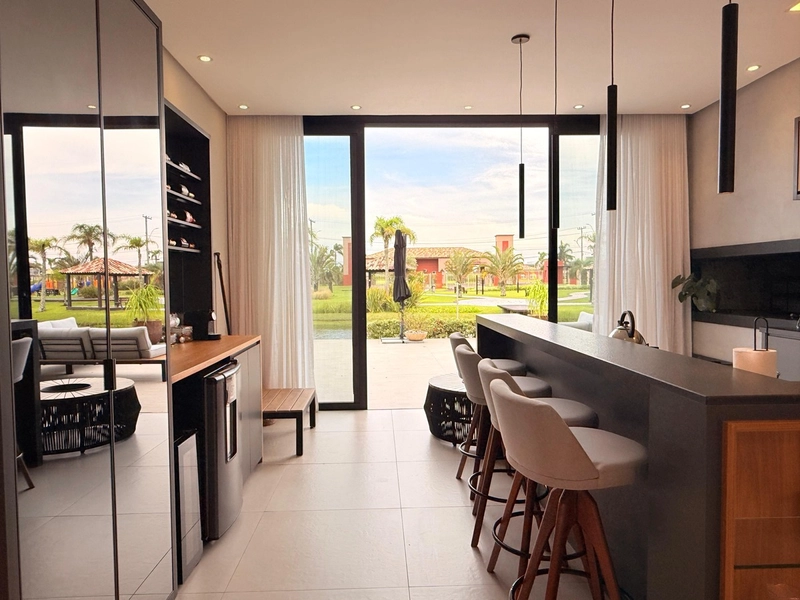 Casa de Alto Padrão com Vista para o Lago e 4 Suítes!: 16ª foto da galeria de imagens do imóvel