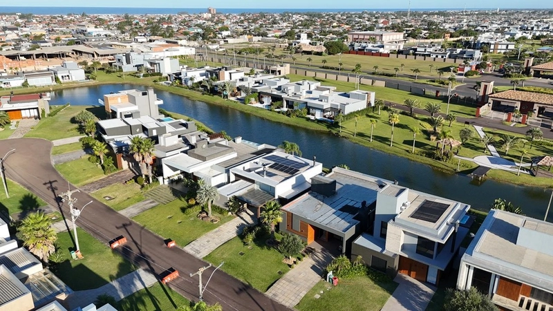 Casa de Alto Padrão com Vista para o Lago e 4 Suítes!: 29ª foto da galeria de imagens do imóvel