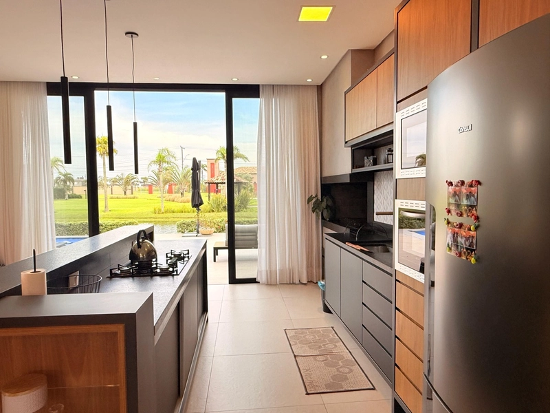 Casa de Alto Padrão com Vista para o Lago e 4 Suítes!: 17ª foto da galeria de imagens do imóvel
