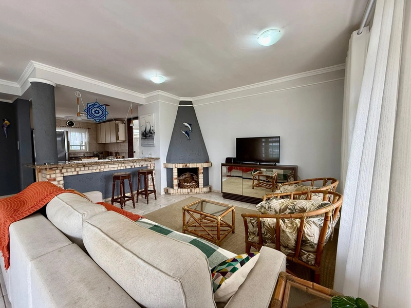 Casa na Praia à Venda – Conforto e Lazer Garantidos: 7ª foto da galeria de imagens do imóvel
