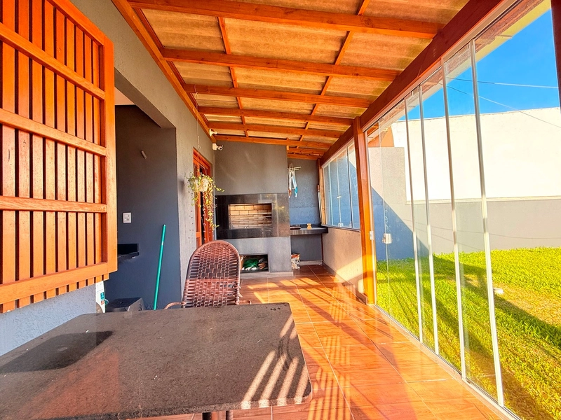 Linda Casa em Rainha do Mar, com 3 Dormitórios e Living integrado: 14ª foto da galeria de imagens do imóvel