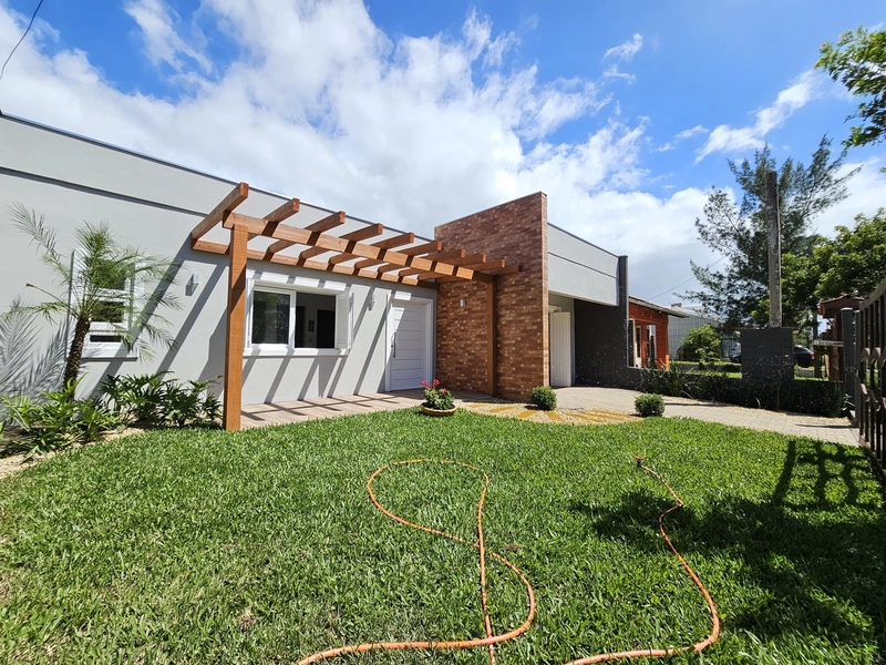 A CASA PERFEITA PARA VOCÊ NO LITORAL GAÚCHO!: 1ª foto da galeria de imagens do imóvel