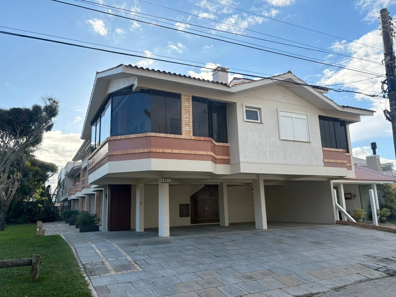 Lindo Apartamento no Centro de Xangri-Lá com 3 Suítes!: 2ª foto da galeria de imagens do imóvel