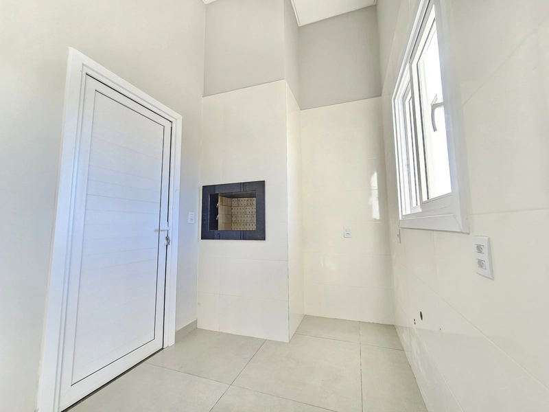 Lindo Geminado de Esquina á Venda, 3 Quartos e uma Ótima Localização!: 7ª foto da galeria de imagens do imóvel