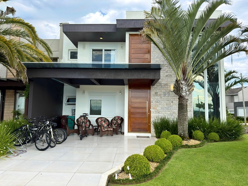 CASA EM CONDOMÍNIO FECHADO: 1ª foto da galeria de imagens do imóvel