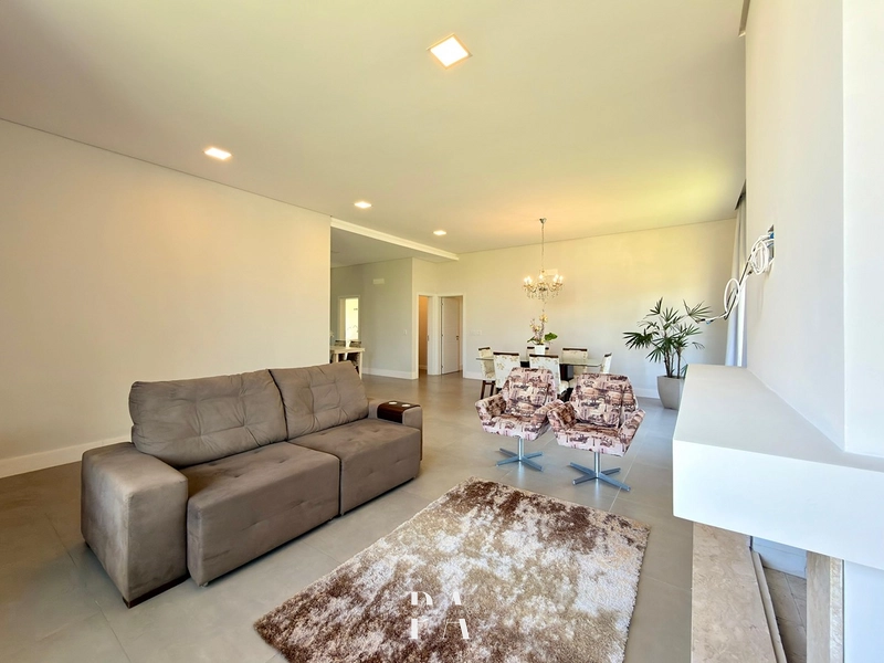 CASA EM CONDOMINIO FECHADO: 4ª foto da galeria de imagens do imóvel