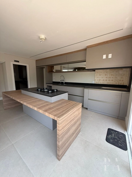 CASA DE LUXO SEMI MOBILIADA: 16ª foto da galeria de imagens do imóvel