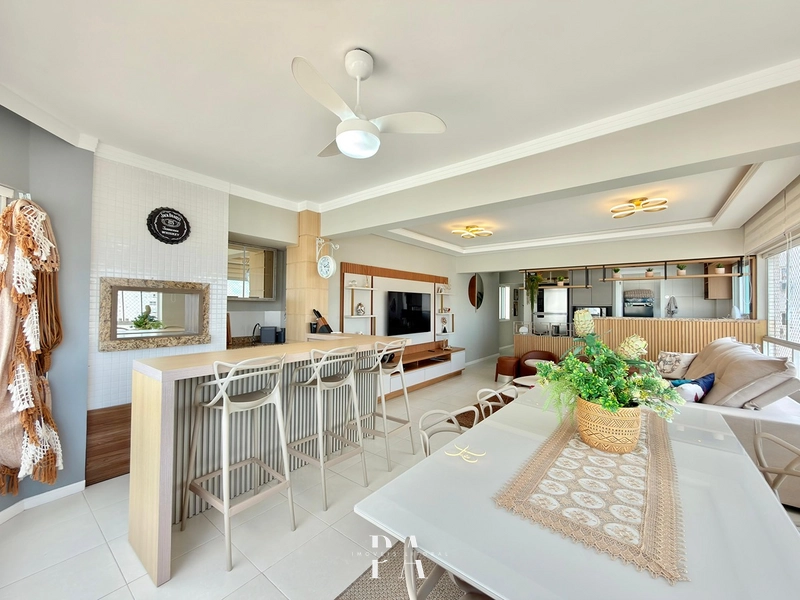 APARTAMENTO : 2ª foto da galeria de imagens do imóvel