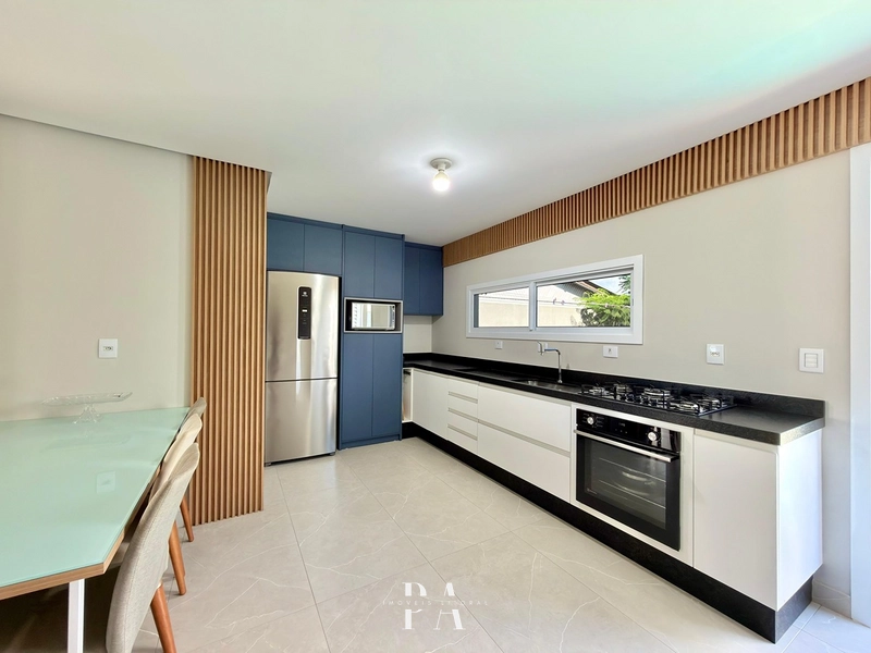 CASA 3 DORMITORIOS : 10ª foto da galeria de imagens do imóvel