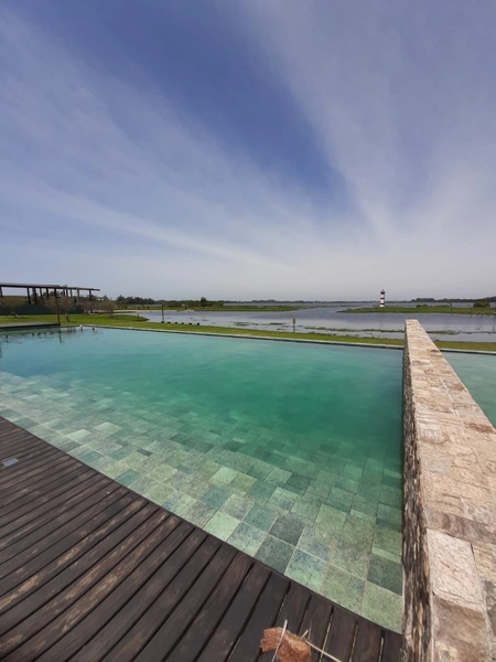 Terreno de esquina em condomínio + Garagem para Jet ski: 6ª foto da galeria de imagens do imóvel