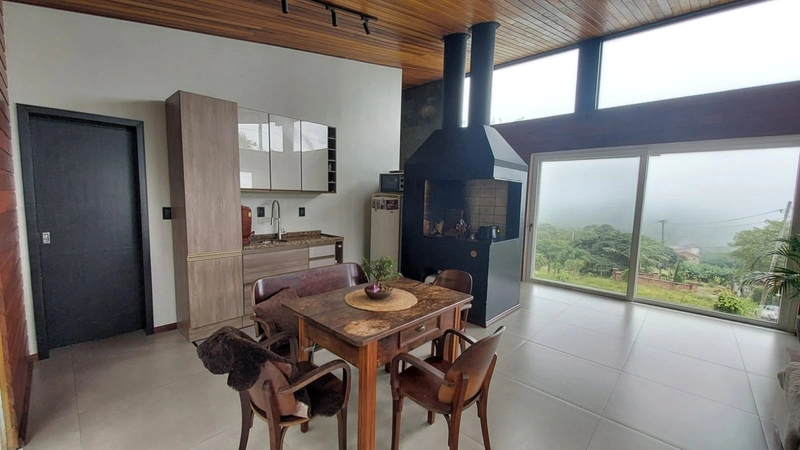 Casa alto padrão no Morro da Borussia: 5ª foto da galeria de imagens do imóvel