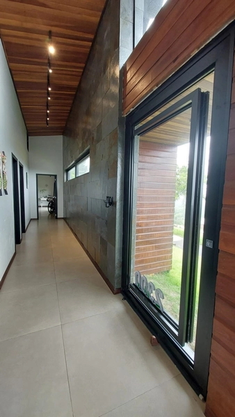 Casa alto padrão no Morro da Borussia: 11ª foto da galeria de imagens do imóvel