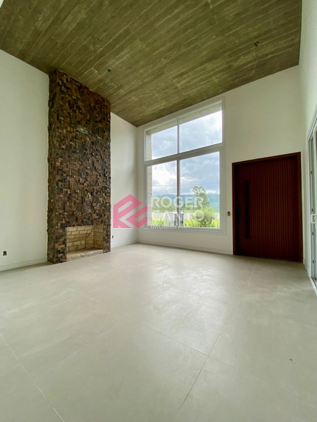 Casa térrea localizada no Condomínio Marina Del Faro: 2ª foto da galeria de imagens do imóvel