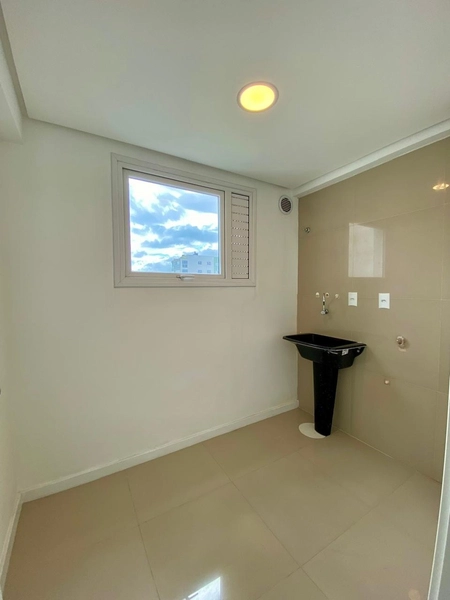 Amplo apartamento: 9ª foto da galeria de imagens do imóvel