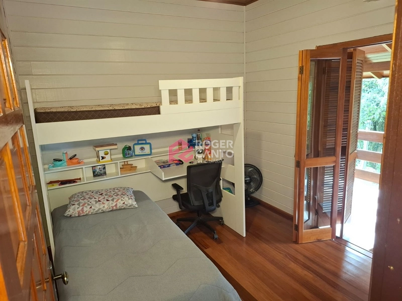 Bela casa em meio a natureza: 35ª foto da galeria de imagens do imóvel