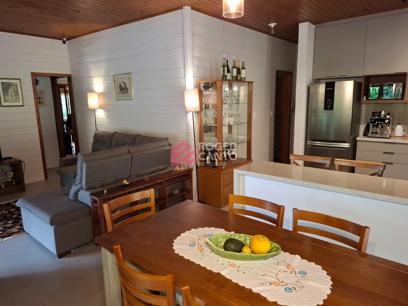 Bela casa em meio a natureza: 24ª foto da galeria de imagens do imóvel