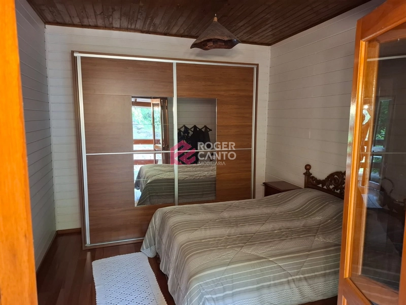 Bela casa em meio a natureza: 42ª foto da galeria de imagens do imóvel