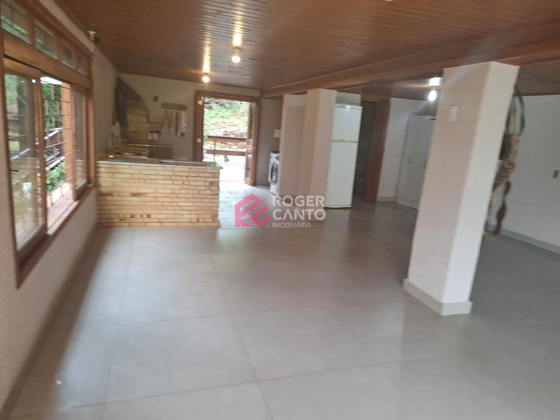 Bela casa em meio a natureza: 50ª foto da galeria de imagens do imóvel