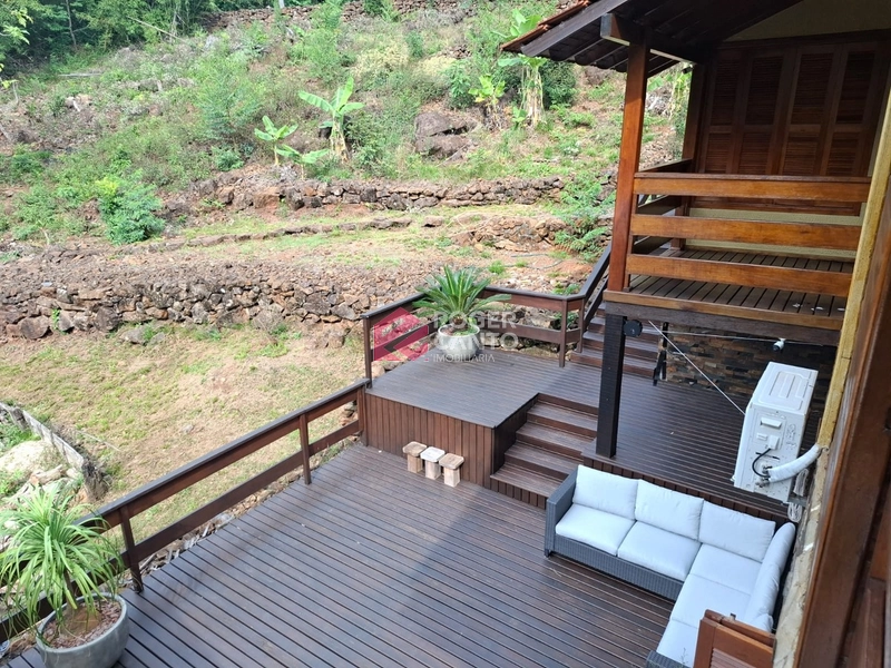 Bela casa em meio a natureza: 55ª foto da galeria de imagens do imóvel