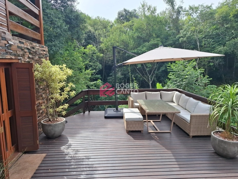 Bela casa em meio a natureza: 22ª foto da galeria de imagens do imóvel