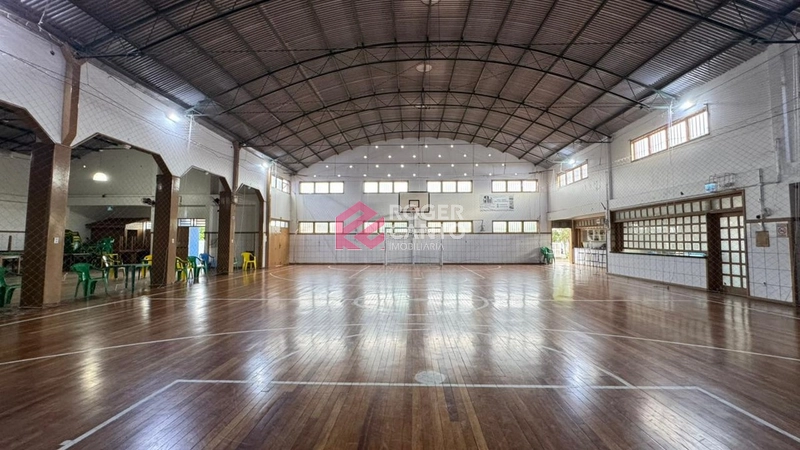 Excelente prédio comercial multi uso: 12ª foto da galeria de imagens do imóvel