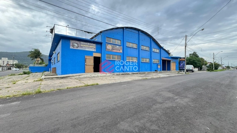 Excelente prédio comercial multi uso: 2ª foto da galeria de imagens do imóvel