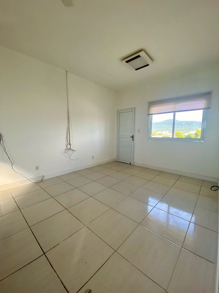 Apartamento Semi mobiliado: 9ª foto da galeria de imagens do imóvel