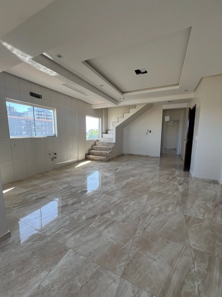 Excelente cobertura localizada no centro de Tramandaí: 2ª foto da galeria de imagens do imóvel