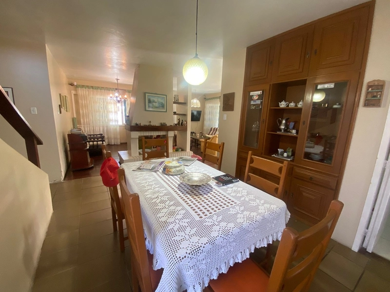 Excelente casa no centro da cidade!: 2ª foto da galeria de imagens do imóvel
