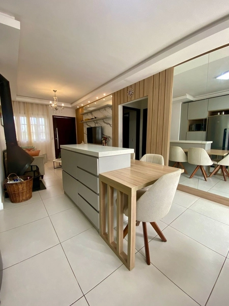 Excelente casa térrea com piscina no bairro Serramar: 4ª foto da galeria de imagens do imóvel
