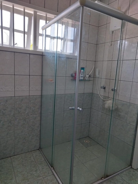 Ampla Residencia com Piscina: 23ª foto da galeria de imagens do imóvel