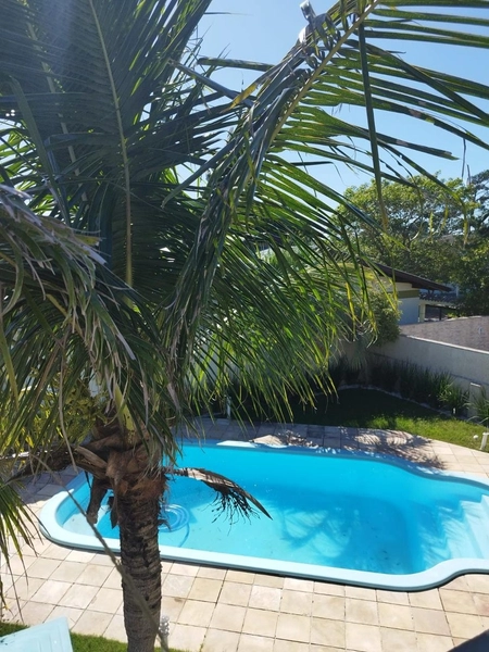 Ampla Residencia com Piscina: 11ª foto da galeria de imagens do imóvel