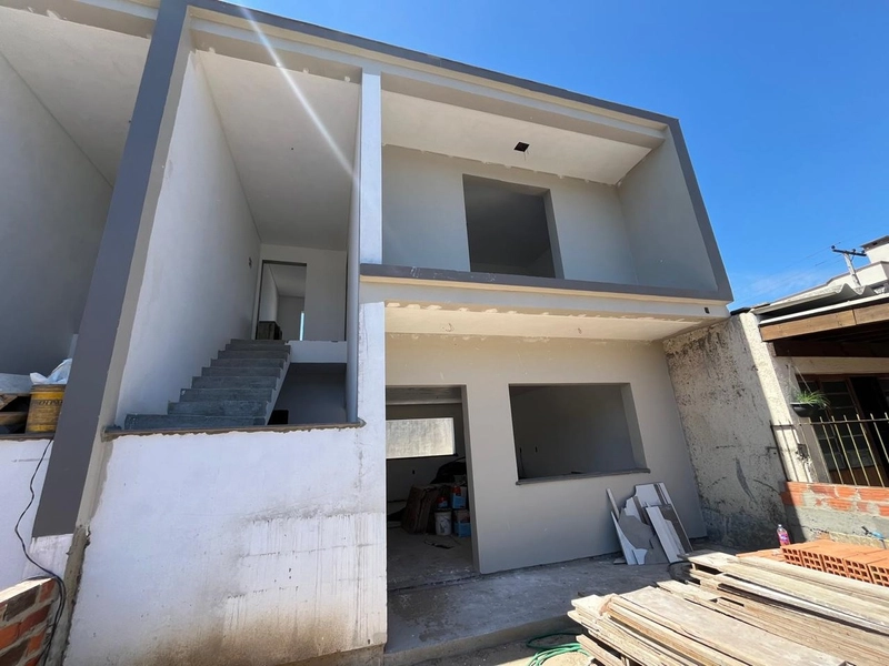 Duplex: 3ª foto da galeria de imagens do imóvel