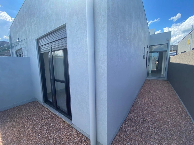 Excelente casa geminada no bairro que mais cresce e valoriza: 6ª foto da galeria de imagens do imóvel