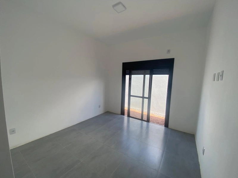 Excelente casa geminada no bairro que mais cresce e valoriza: 5ª foto da galeria de imagens do imóvel