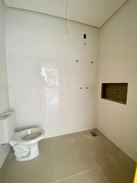 Casa no Bosques do Albatroz: 4ª foto da galeria de imagens do imóvel