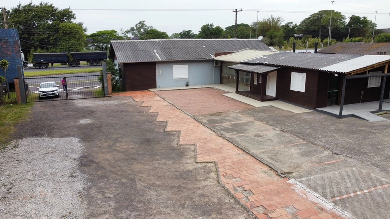 Pavilhão comercial: 5ª foto da galeria de imagens do imóvel