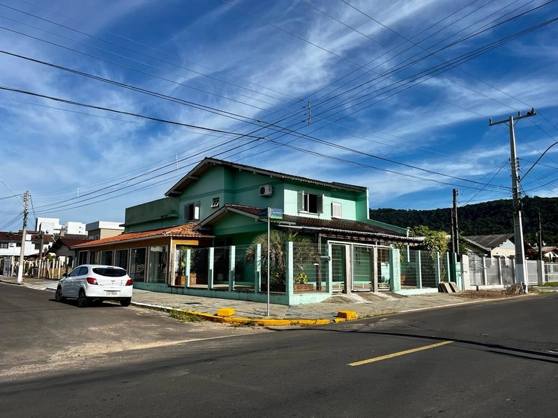 Excelente imovel de esquina: 24ª foto da galeria de imagens do imóvel