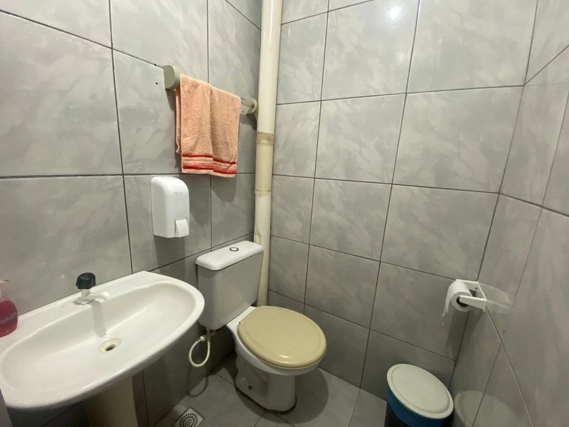 Ponto Comercial com Residência.: 3ª foto da galeria de imagens do imóvel