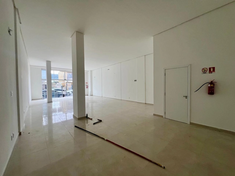 LOJA COMERCIAL: 4ª foto da galeria de imagens do imóvel