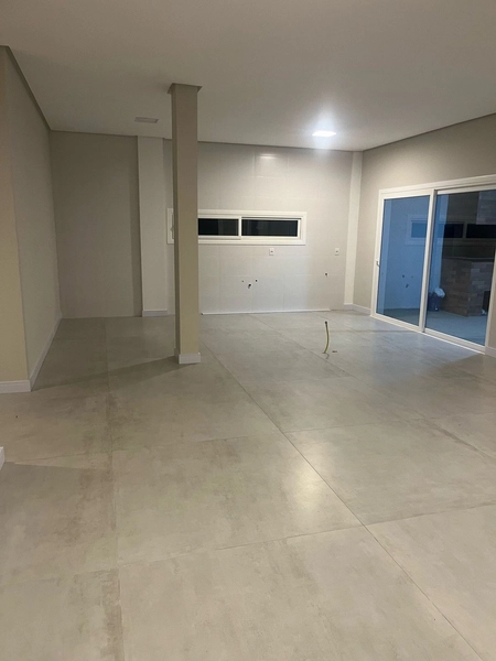 Excelente sobrado alto padrão no Condomínio Marítimo: 4ª foto da galeria de imagens do imóvel